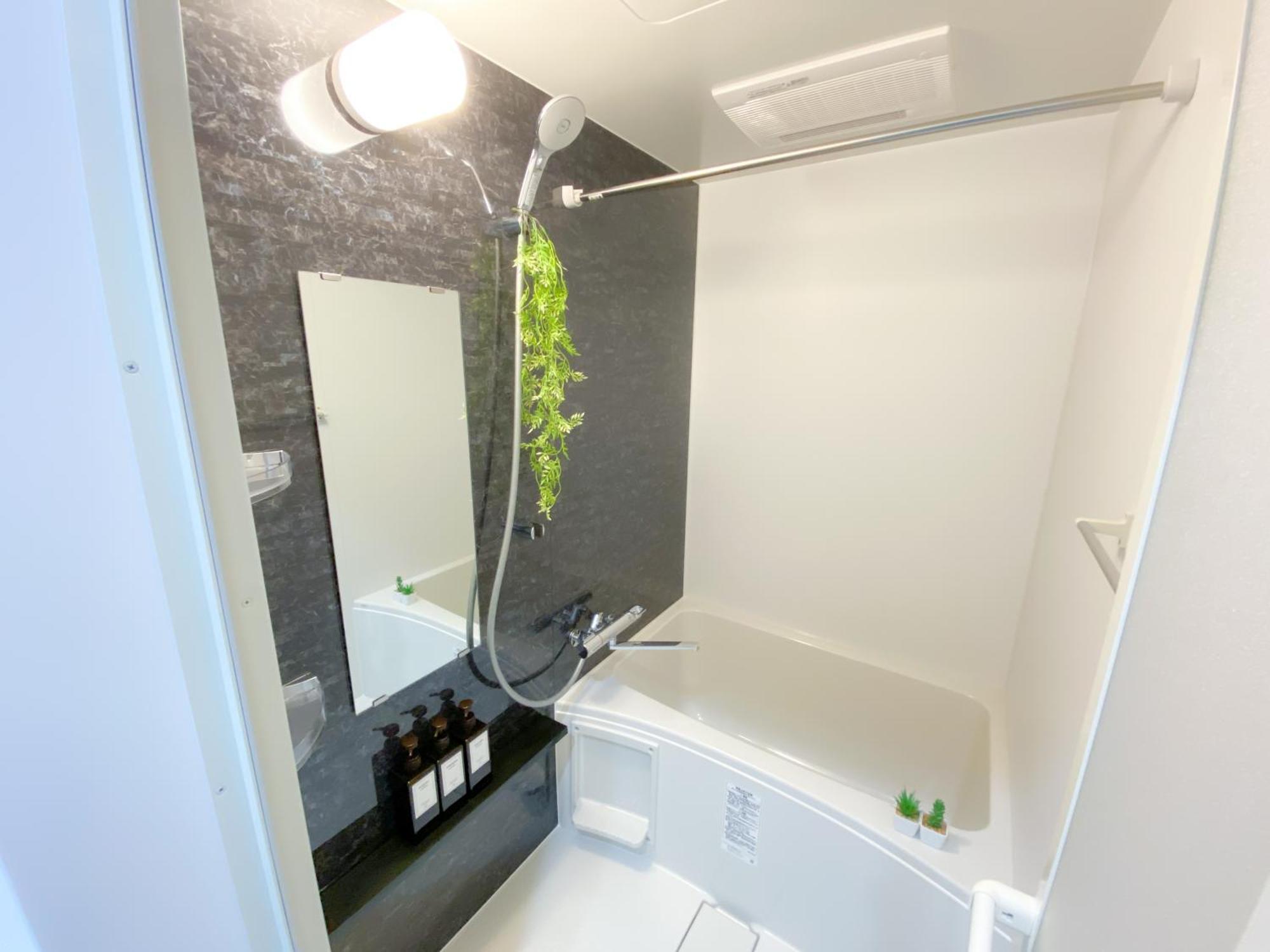 Residential Hotel Glitter Usjまで1駅5分 Osaka Eksteriør billede